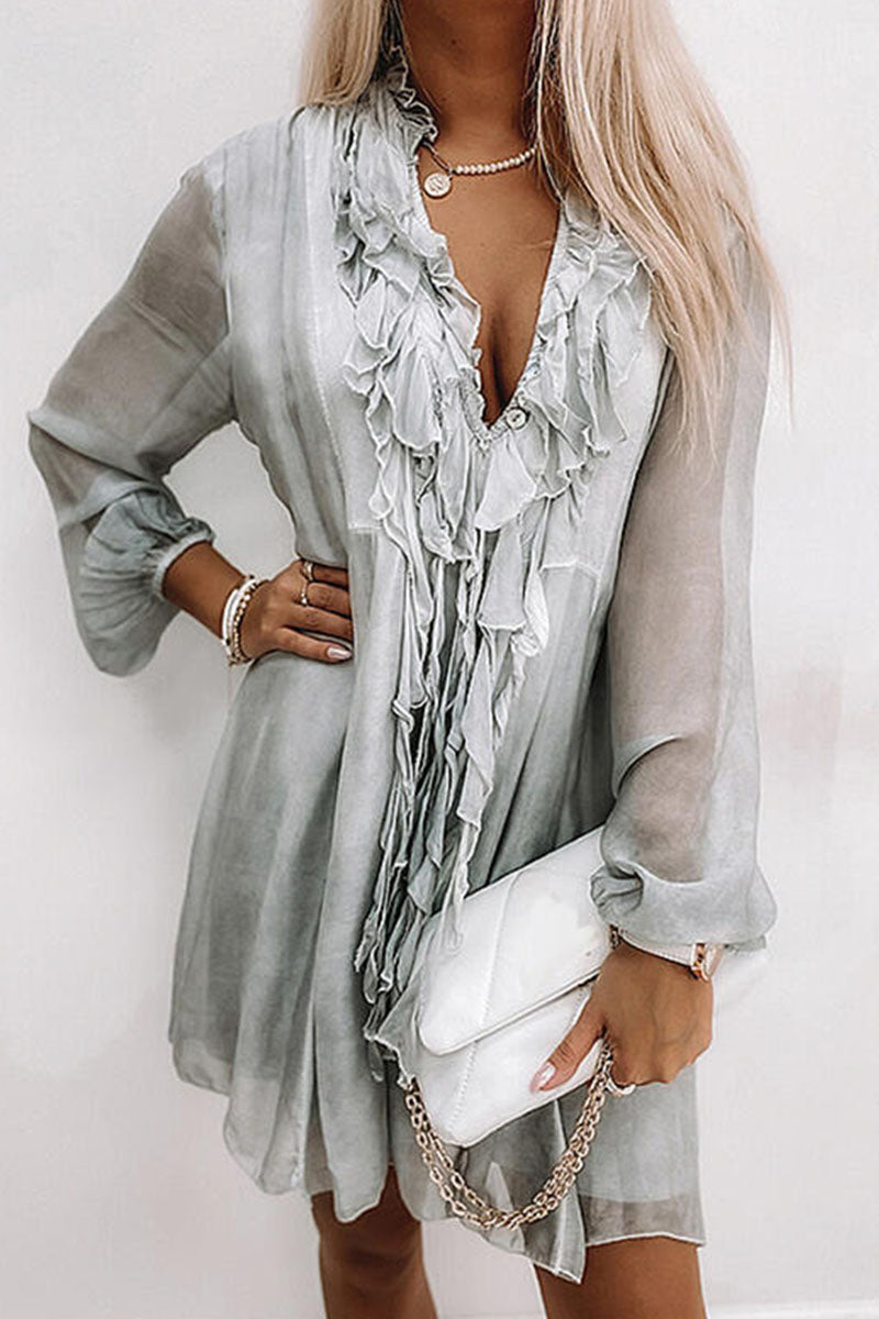Zavando - Knielanges Kleid mit großem Revers und Rüschen
