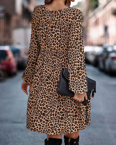 Zavando - Lockeres Leopardenkleid mit langen Ärmeln