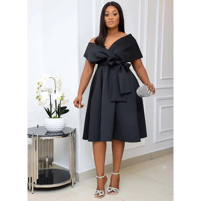 Damen Schleifen Detail Schmeichelndes V-Ausschnitt Kleid | Midi