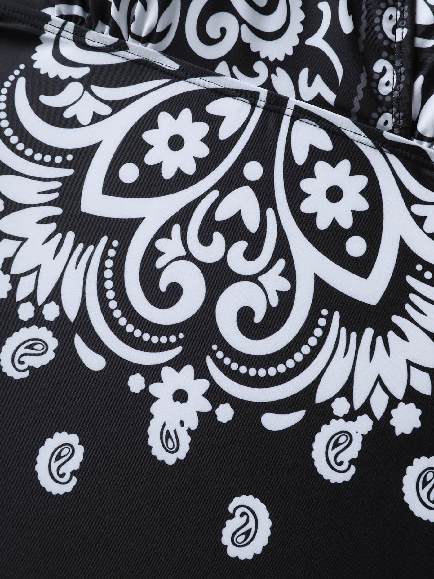 Zavando mit Paisley-Muster