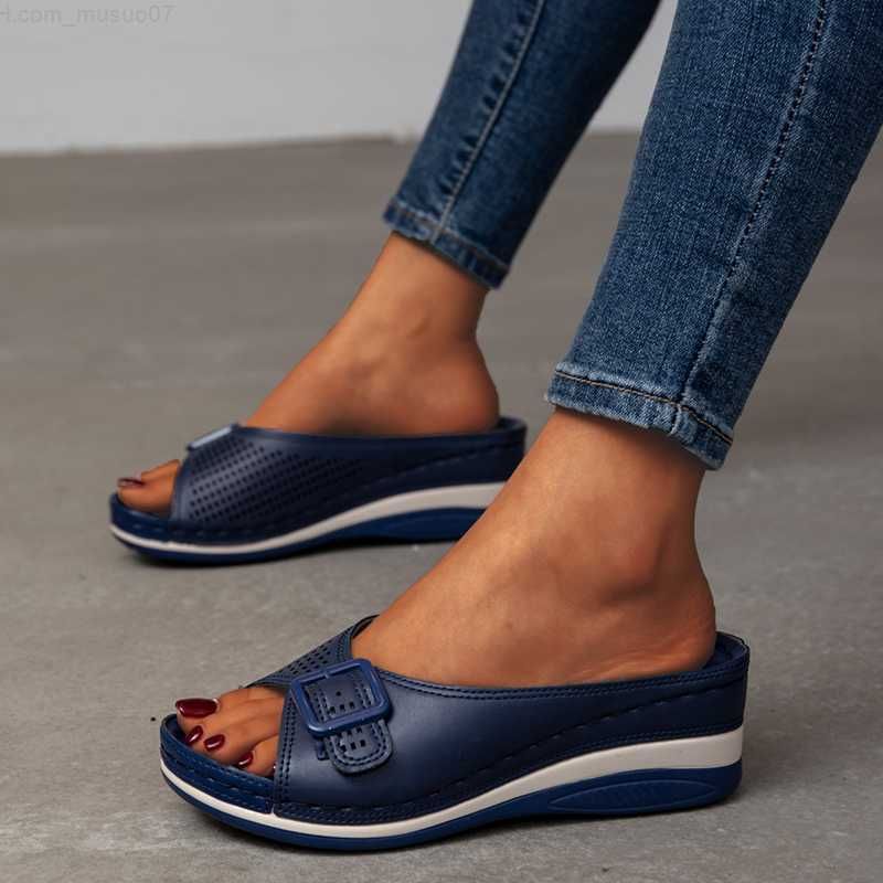 Zavando – Stylische orthopädische Sandalen