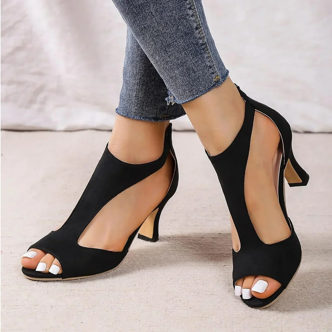 Damen Open-Toe Sandalen mit Blockabsatz und T-Strap