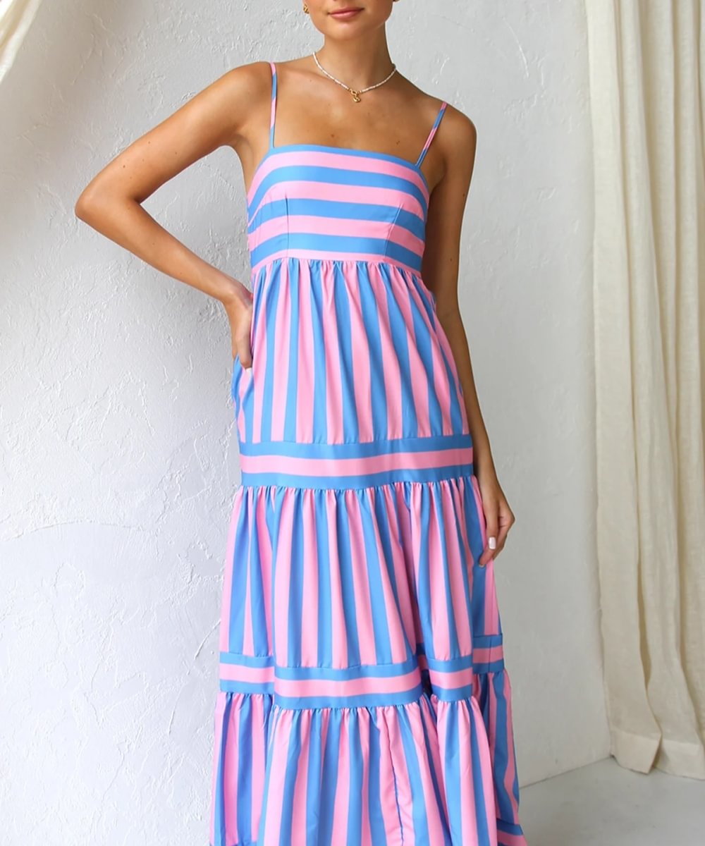 Zavando – Luftiges Geschichtetes Midi-Kleid mit Streifen und Spaghettiträgern
