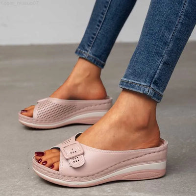 Zavando – Stylische orthopädische Sandalen