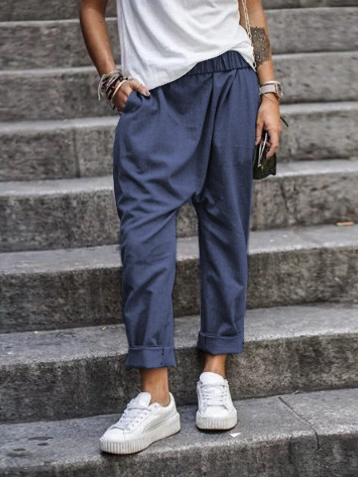 Tiefblau
