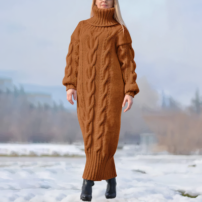 Zavando – Gedrehtes Strickkleid für einzigartige Textur