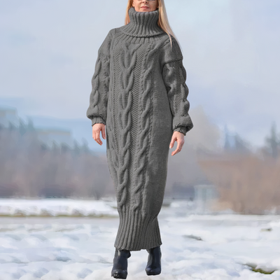 Zavando – Gedrehtes Strickkleid für einzigartige Textur