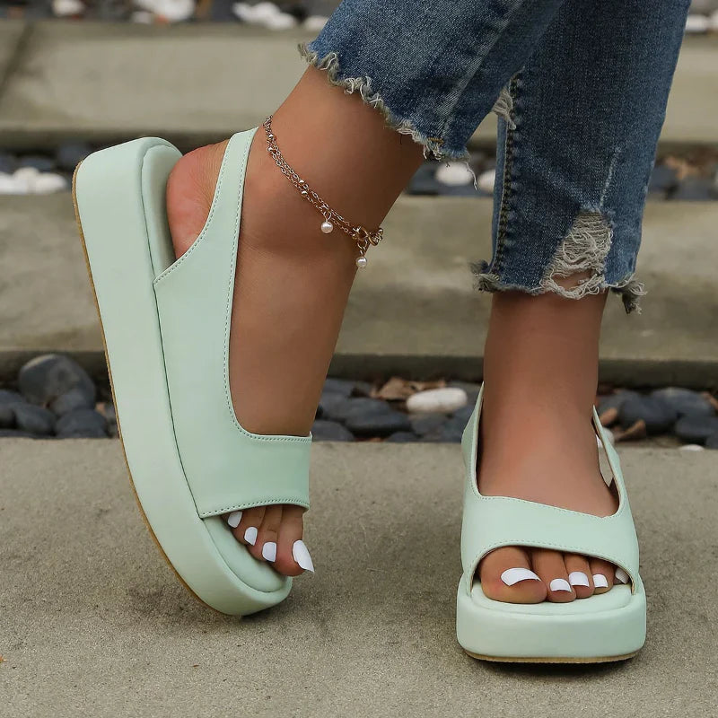 Zavando – Stylische Plateausandalen