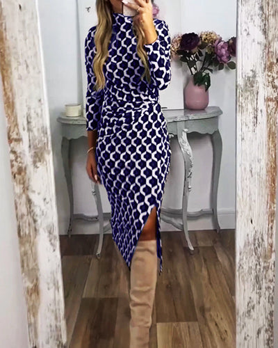 Zavando-Schlitzkleid mit Fischschuppen-Print