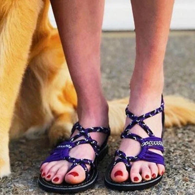 Zavando – Stilvolle Sandalen mit gewebten Riemen