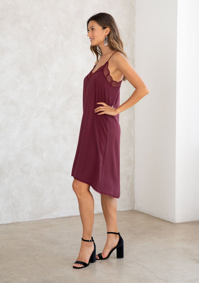 Zavando - Spitzen Slip Kleid