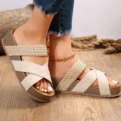 Zavando – Vielseitige orthopädische Sandalen