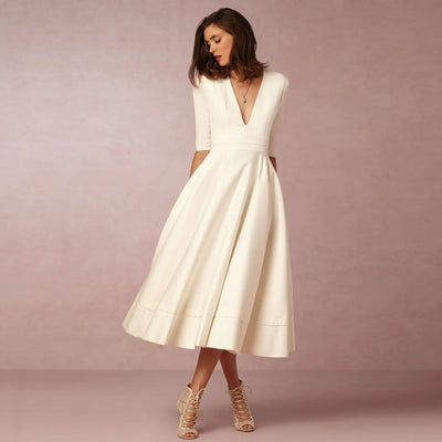 Damen Midikleid für den Sommer mit tiefem V-Ausschnitt