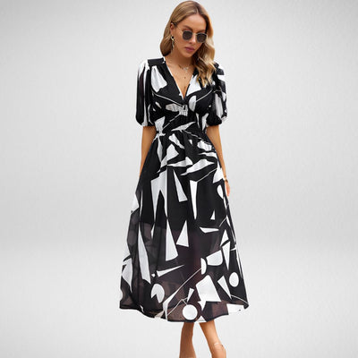 Zavando - Charmantes Kleid mit V-Ausschnitt
