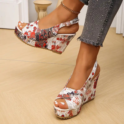 Zavando – Robuste Sandalen mit Keilabsatz