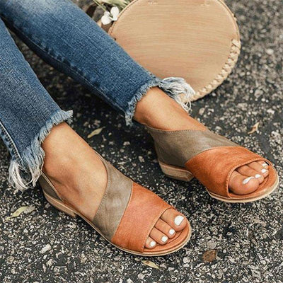 Zavando – Stilvolle zweifarbige Sandalen mit offener Spitze