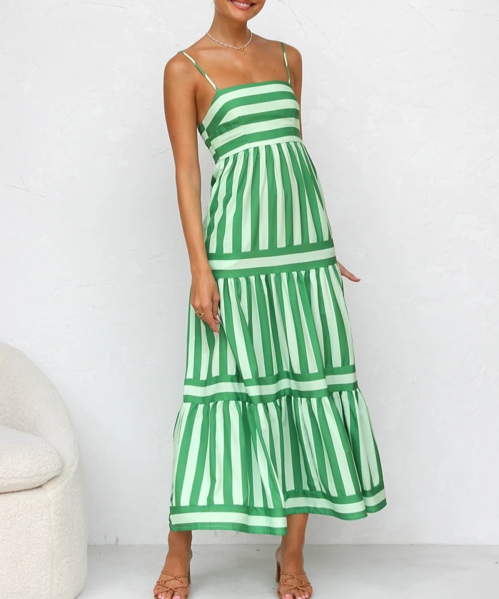 Zavando – Luftiges Geschichtetes Midi-Kleid mit Streifen und Spaghettiträgern