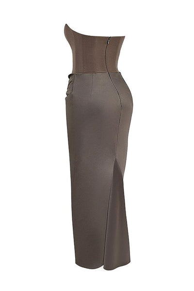 Zavando - Elegantes trägerloses Korsett Maxikleid