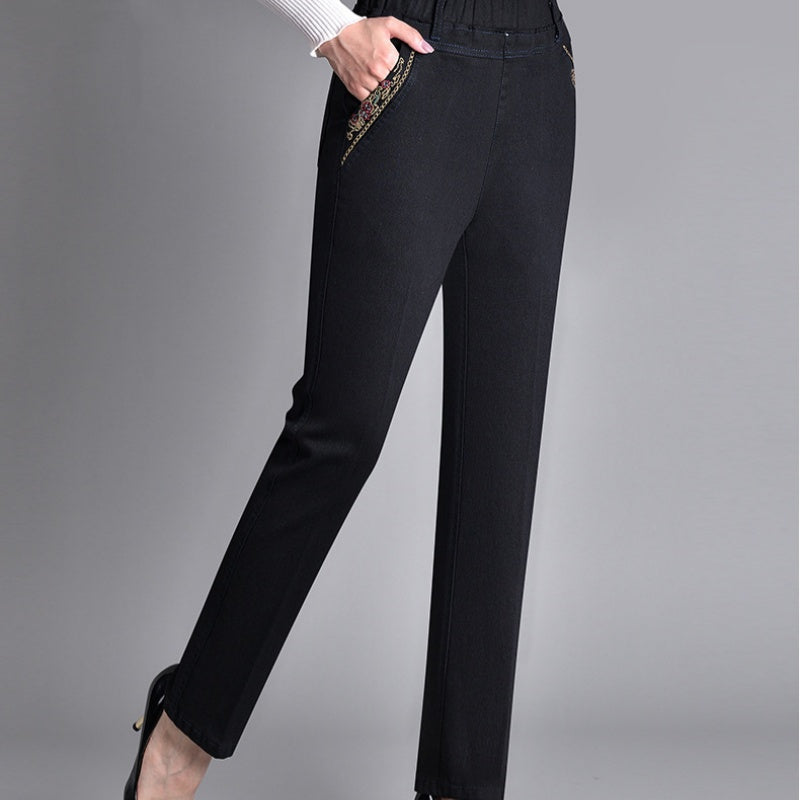 Zavando-Jeans mit Seitentaschen und komplett elastischem Bund